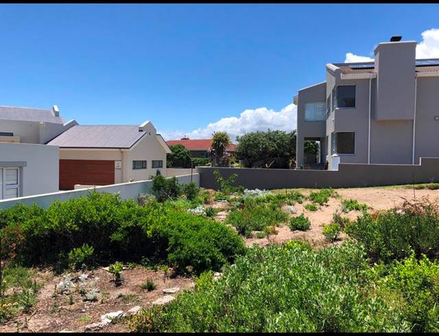 LAND FOR SALE IN PERLEMOENBAAI